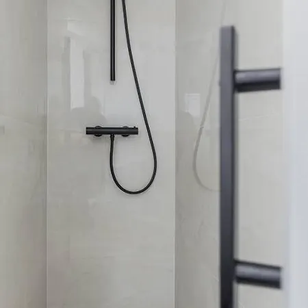 Apartment Vysoka - Deluxe 4 Bratislava